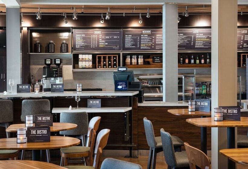 בית מלון כפרי Courtyard Irvine John Wayne Airport/orange County