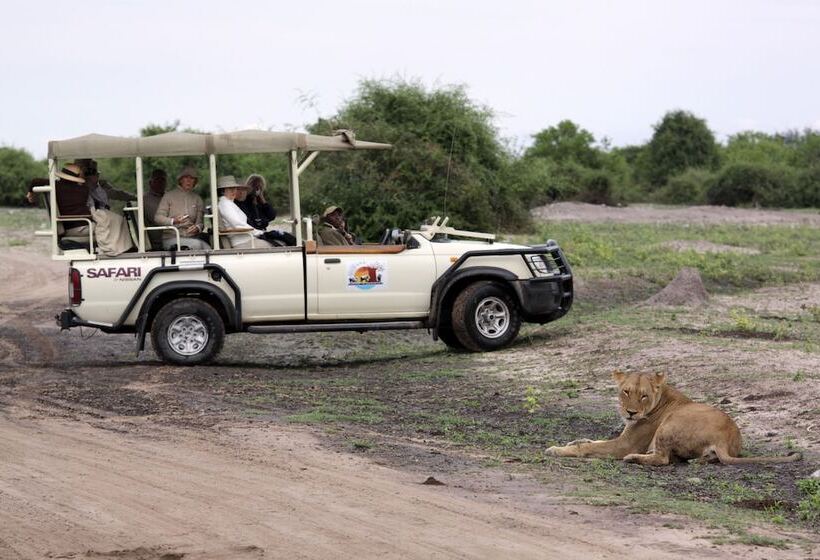 فندق Cresta Mowana Safari Resort & Spa