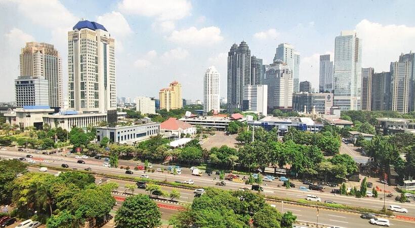 Mangkuluhur Artotel Suites