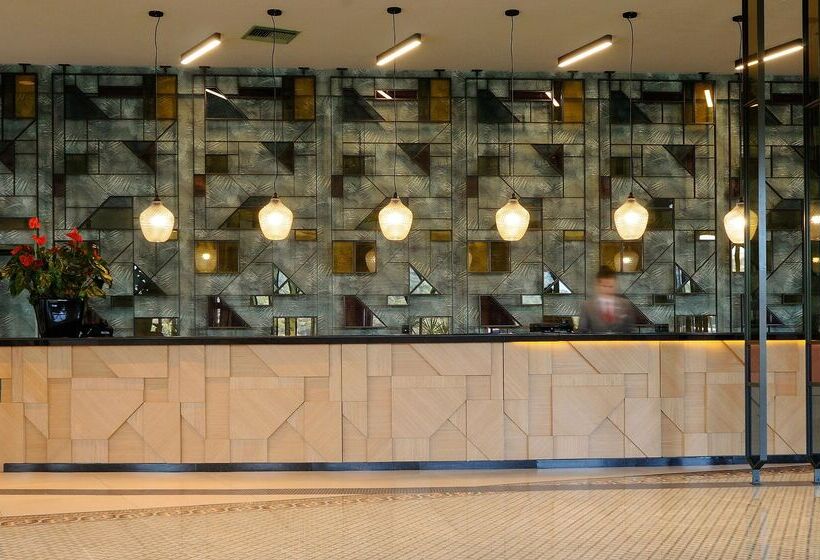 호텔 Dolce By Wyndham Athens Attica Riviera