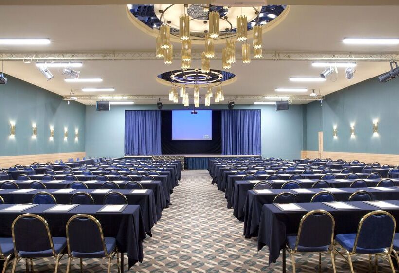 호텔 Dolce By Wyndham Athens Attica Riviera