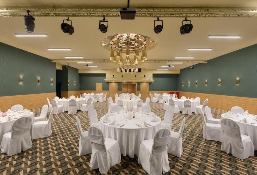 호텔 Dolce By Wyndham Athens Attica Riviera