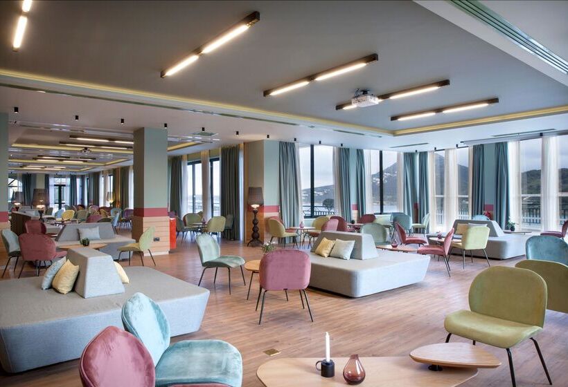 호텔 Dolce By Wyndham Athens Attica Riviera