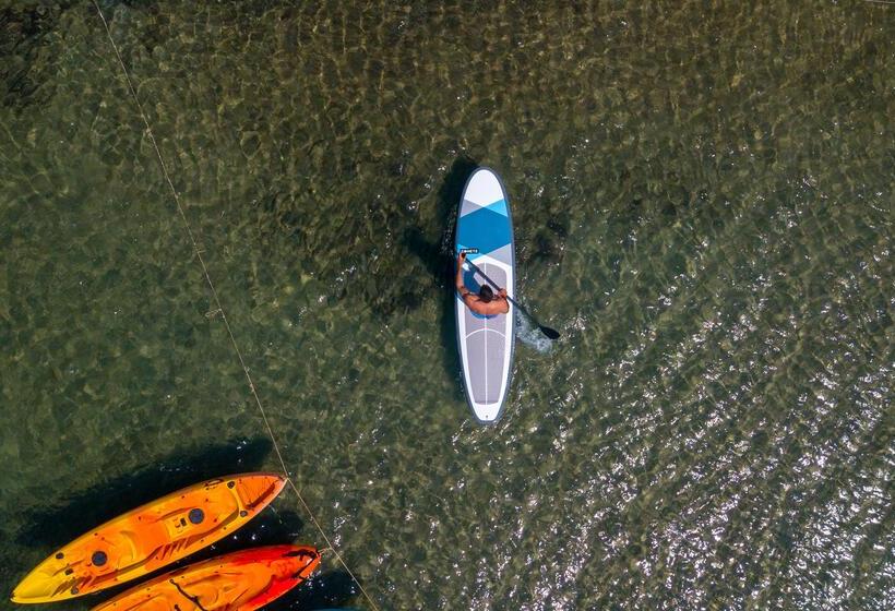 호텔 Dolce By Wyndham Athens Attica Riviera