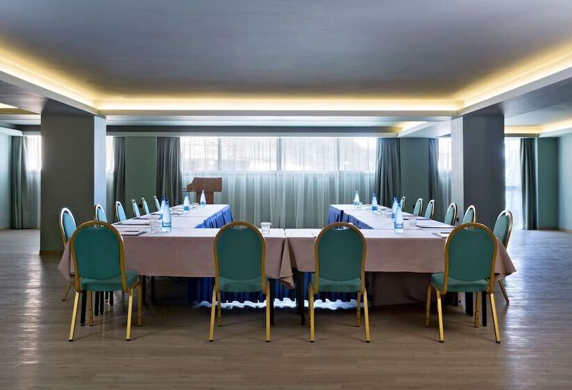 호텔 Dolce By Wyndham Athens Attica Riviera