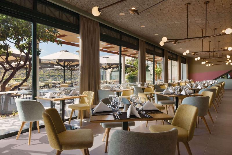 호텔 Dolce By Wyndham Athens Attica Riviera