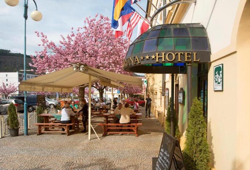 هتل česká Koruna