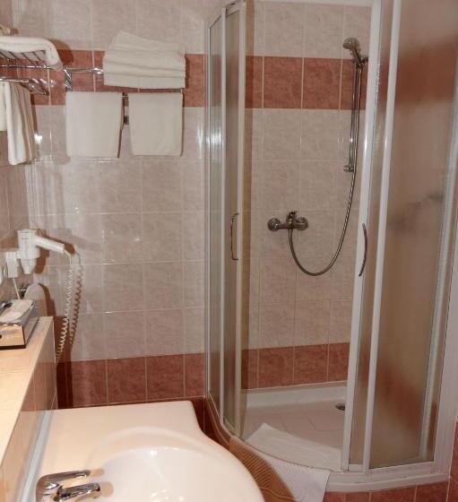 هتل česká Koruna