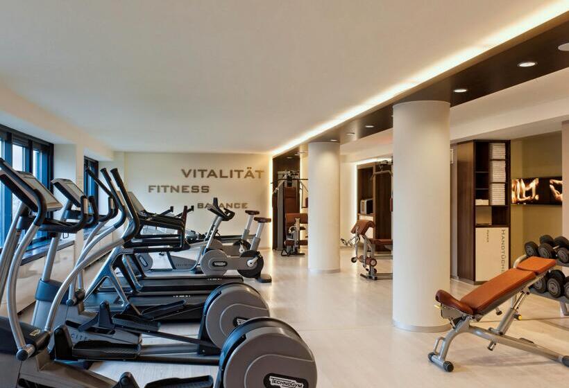 هتل Estrel Berlin