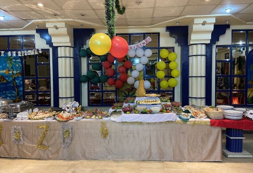 Gaddis Hotel, Suites And Apartments