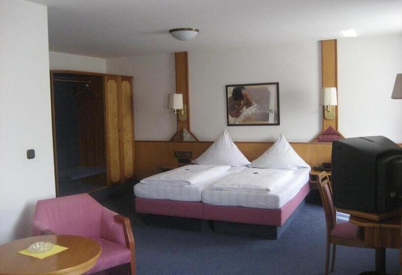 Отель Gasthof Maisberger