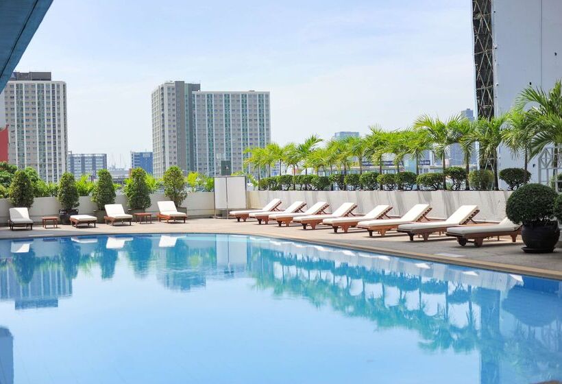 Golden Tulip Sovereign Hotel Bangkok