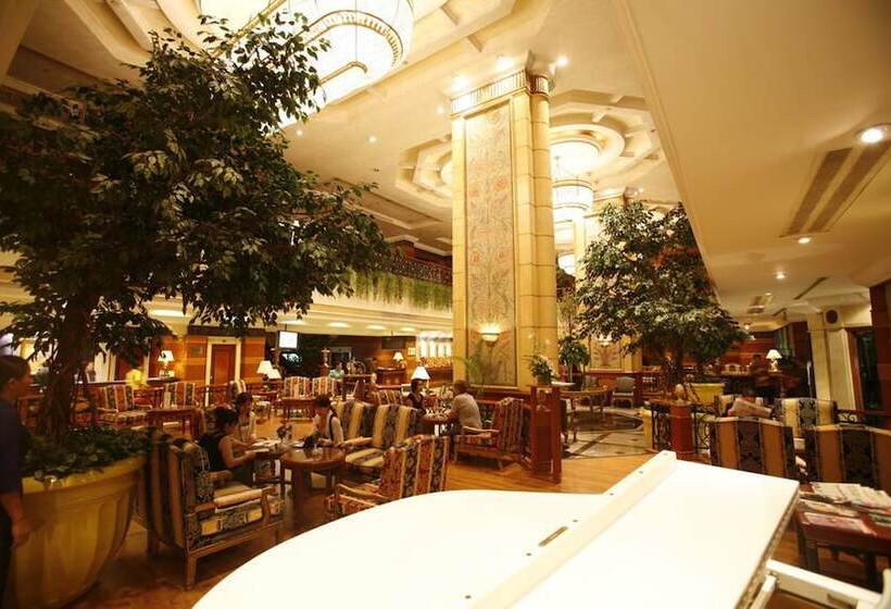 Golden Tulip Sovereign Hotel Bangkok