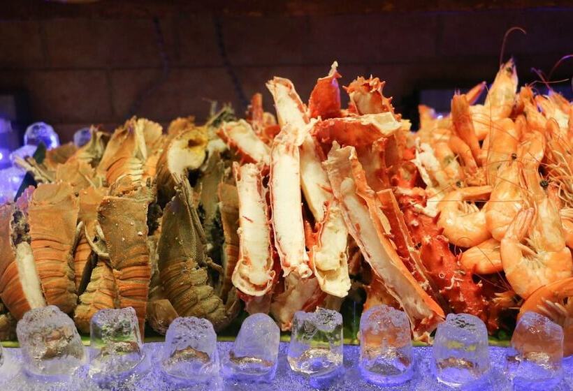 Golden Tulip Sovereign Hotel Bangkok