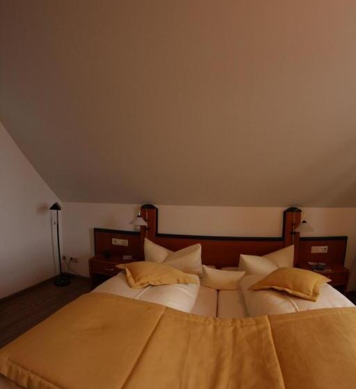 Отель Goldene Krone