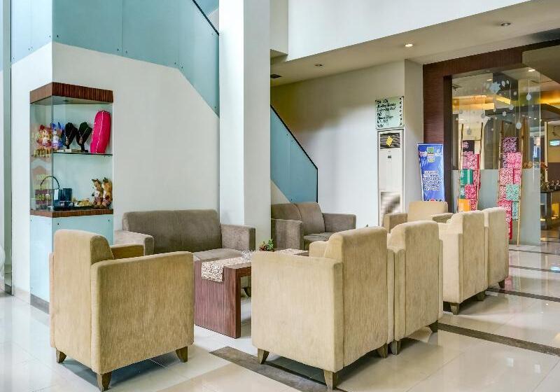 호텔 Grand Cikarang