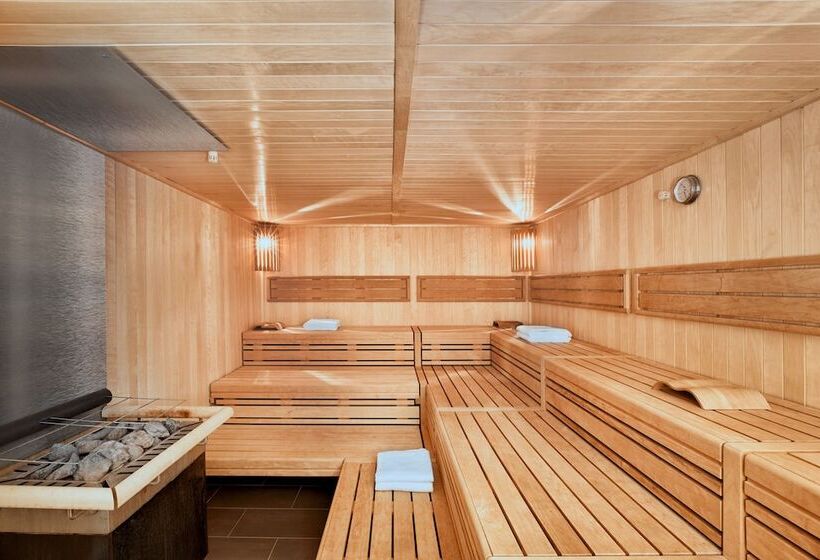 H+ Hotel Frankfurt Airport West