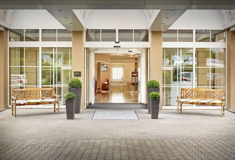 H+ Hotel Frankfurt Airport West
