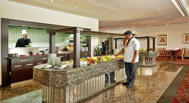 H+ Hotel Frankfurt Airport West