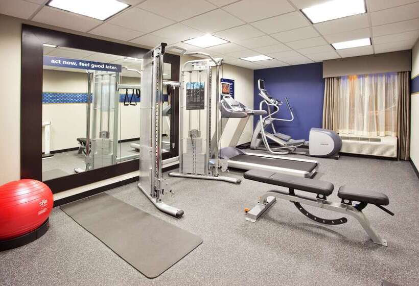 فندق Hampton Inn Atlantatown Center/kennesaw