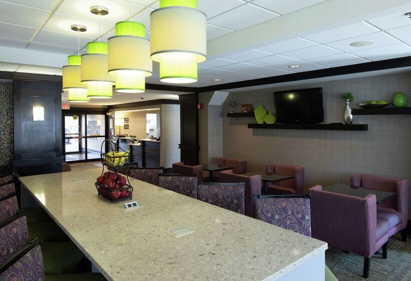 فندق Hampton Inn Atlantatown Center/kennesaw