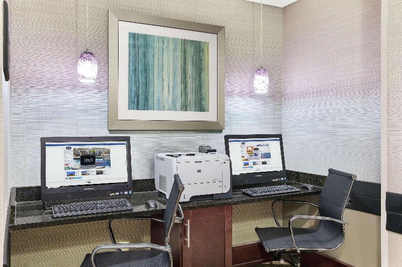 فندق Hampton Inn Atlantatown Center/kennesaw