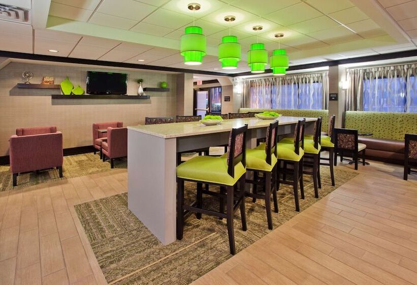 فندق Hampton Inn Atlantatown Center/kennesaw