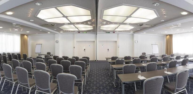 فندق Holiday Inn Munich Unterhaching, An Ihg