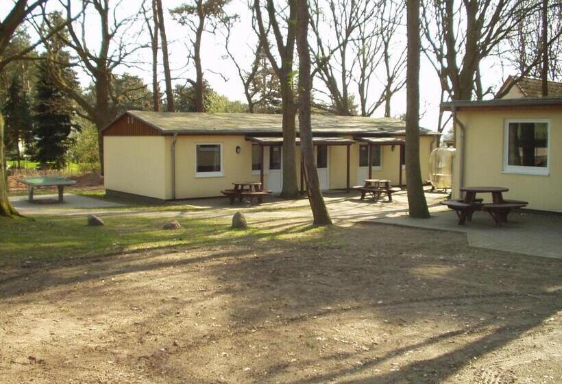호텔 Hostel Schweriner See