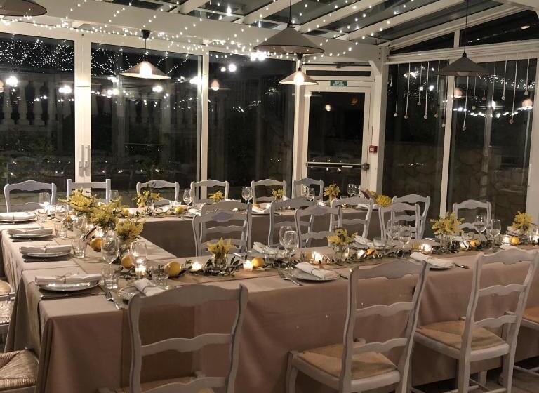 ホテル Hôtel Jas Neuf