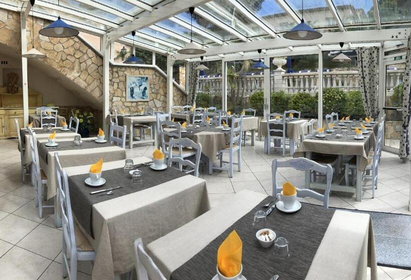 ホテル Hôtel Jas Neuf