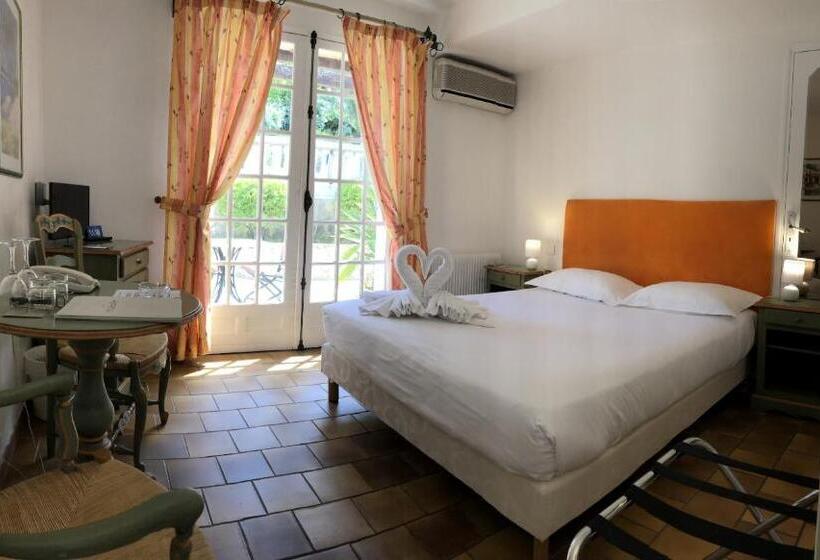 ホテル Hôtel Jas Neuf