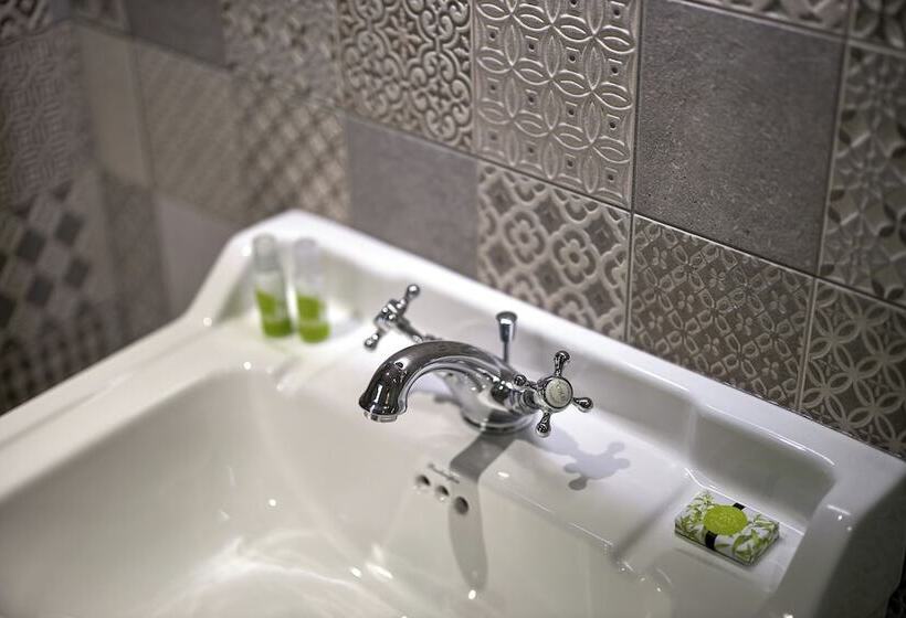 בית מלון כפרי Hôtel Saint Alban