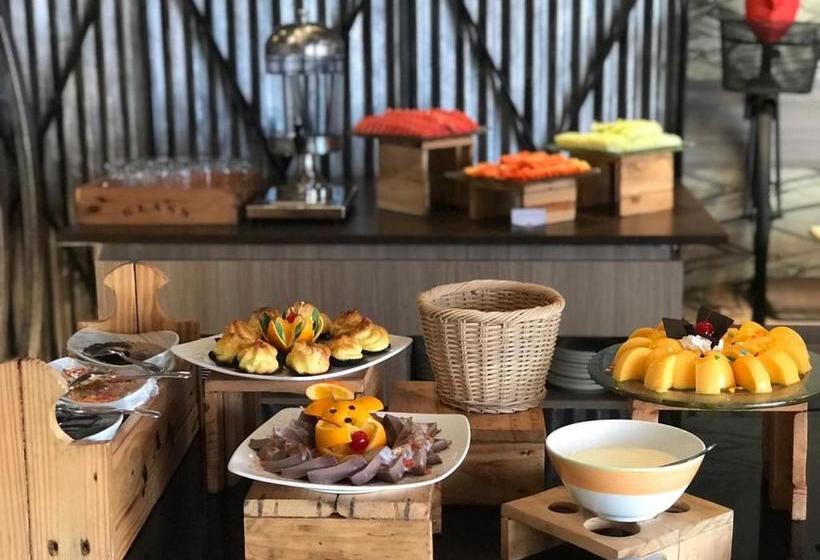 호텔 Ibis Yogyakarta Malioboro