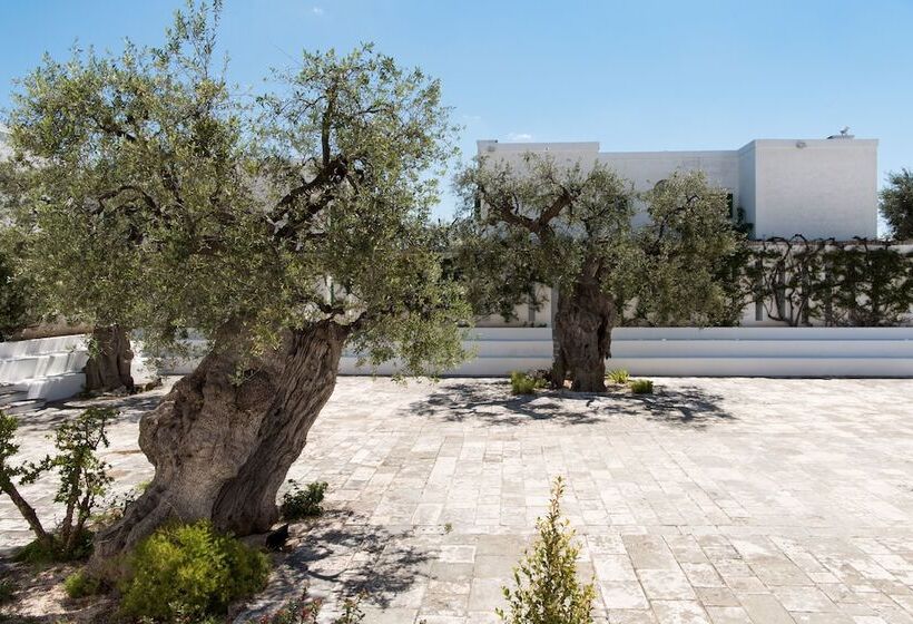 Отель Masseria Il Melograno