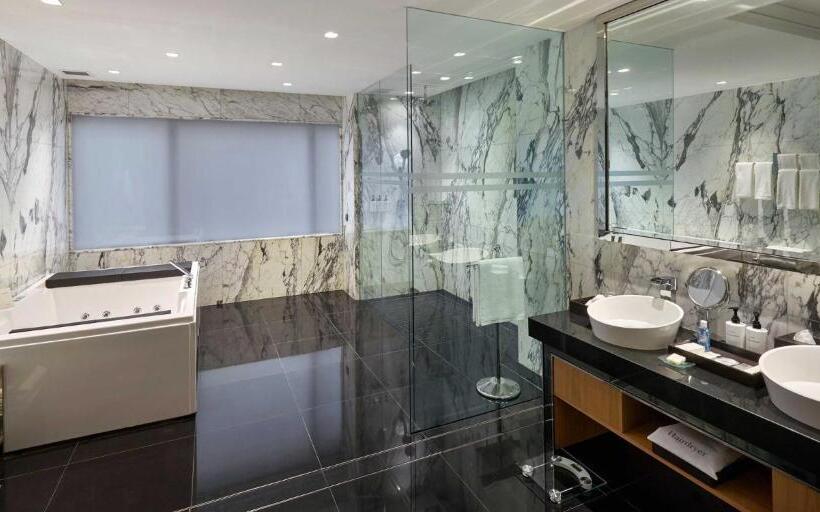 هتل Intercontinental Kuala Lumpur By Ihg