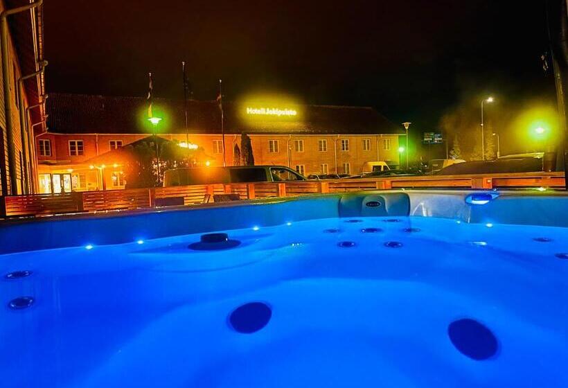 فندق Jokipuisto