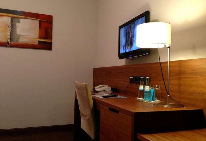 ホテル Konigstein