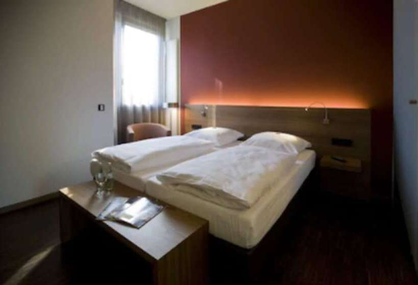 ホテル Konigstein