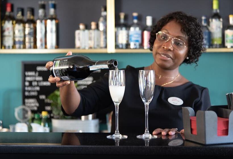 ホテル L Kristina