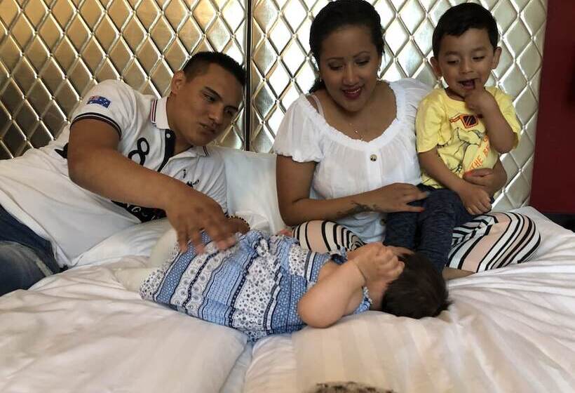 ホテル L Kristina