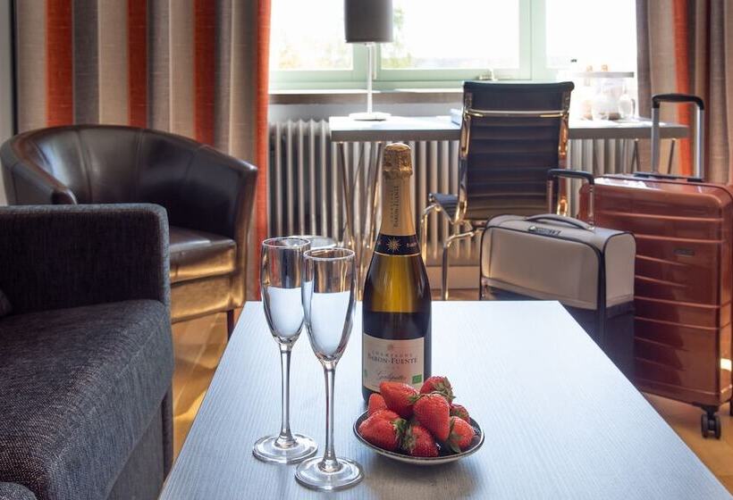 ホテル L Kristina