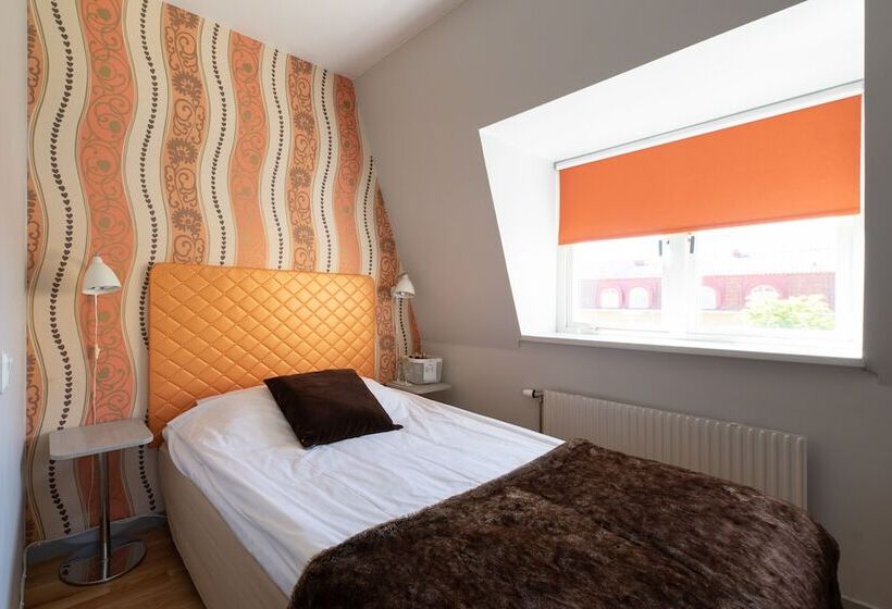 ホテル L Kristina