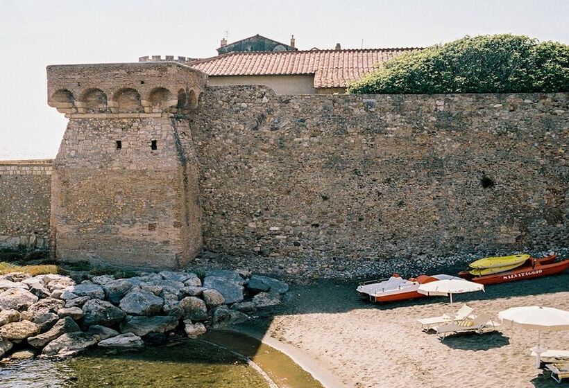 La Posta Vecchia Hotel