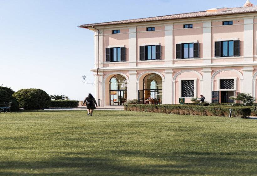 La Posta Vecchia Hotel