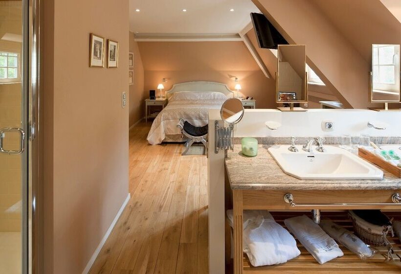 בית מלון כפרי Lafarques