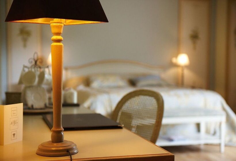 בית מלון כפרי Lafarques