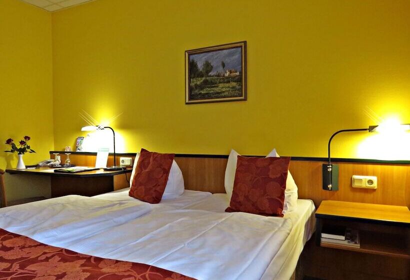 فندق Landhaus Dierkow