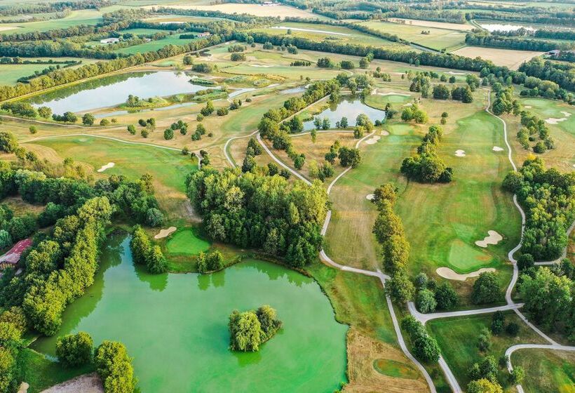 فندق Domaine Du Gouverneur, Hôtel, Restaurant & Golf