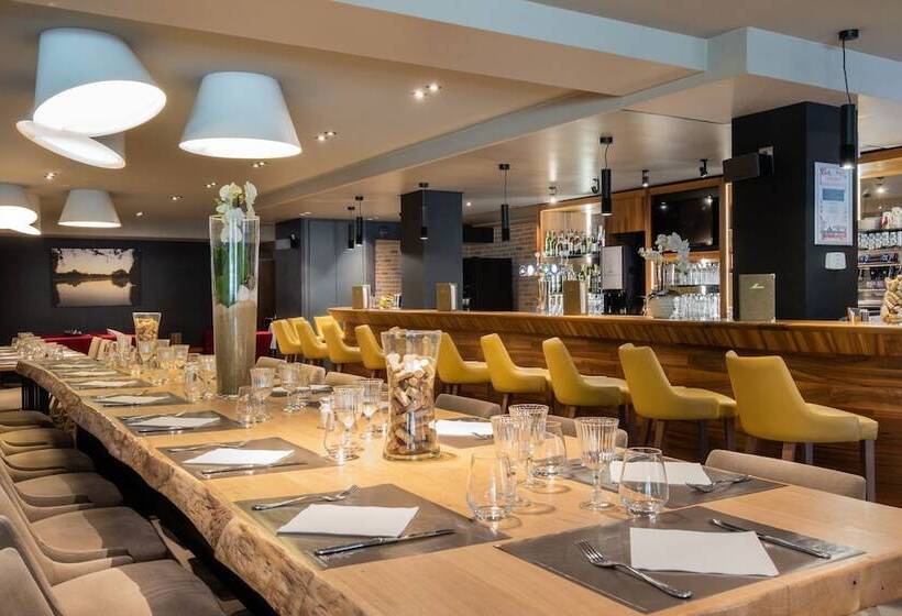 فندق Domaine Du Gouverneur, Hôtel, Restaurant & Golf